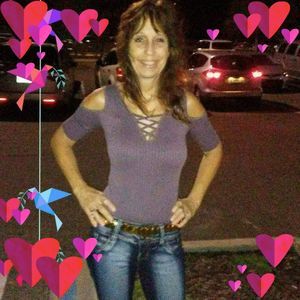 Meet your Posher, Debbie